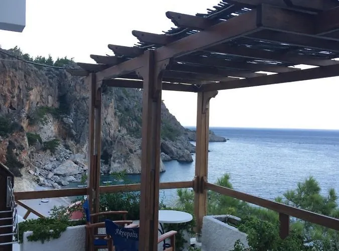 Aparthotel Akropolis *