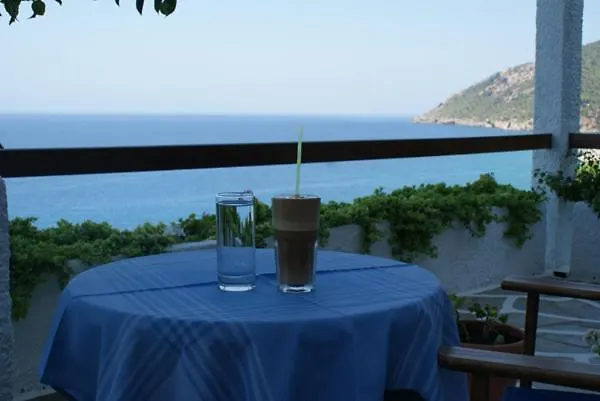 Aparthotel Akropolis