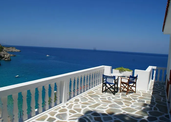 Akropolis Aparthotel *