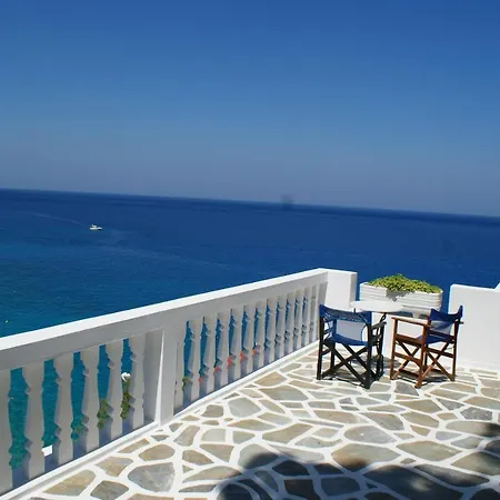 Akropolis アパートホテル *